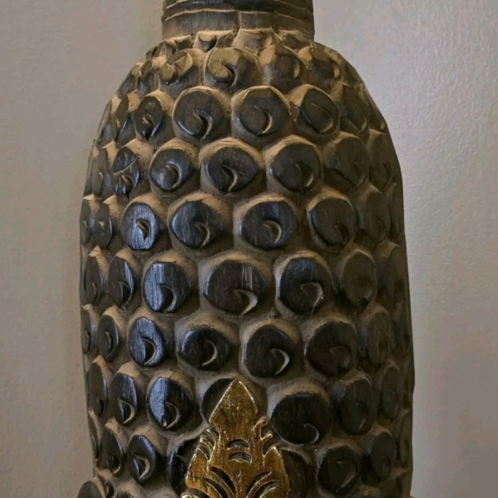 Elegant Brown And Gold Budha Head Sculpture - Picture 6 of 8